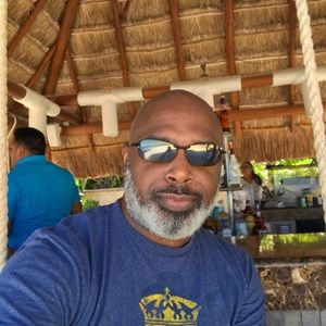 Meet your Posher, Antonio